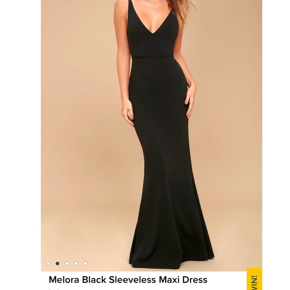 Melora Black Sleeveless Maxi Dress